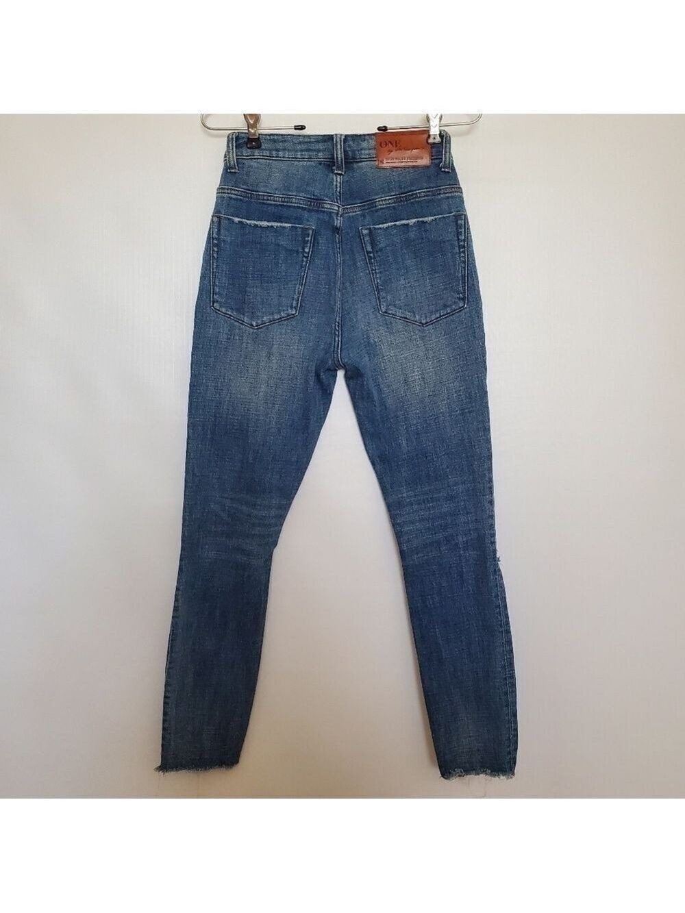 ONE X ONE TEASPOON HIGH WAIST FREEBIRD II SKINNEY JEAN DISTRESS BUSTED KNEES 25 - Picture 3 of 16